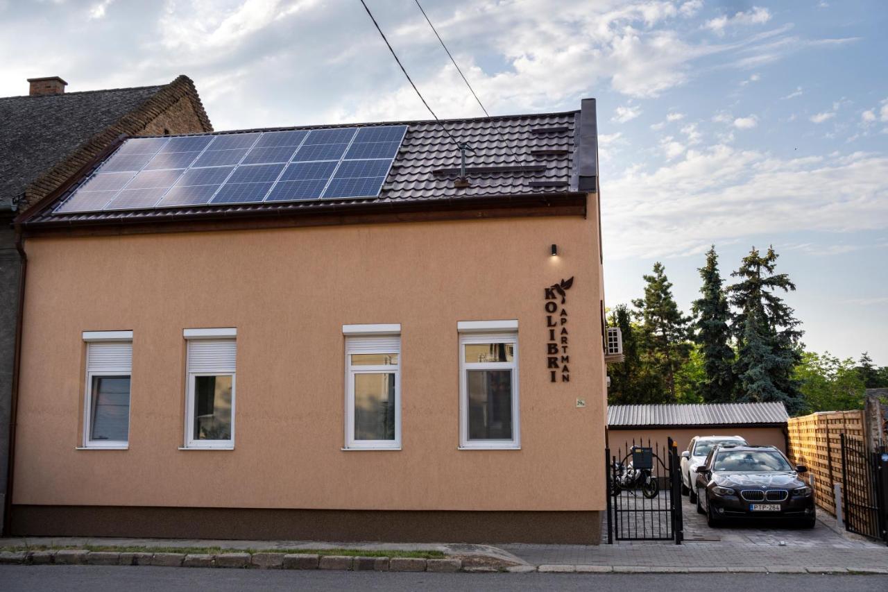 Kolibri Apartman - Makó Esterno foto