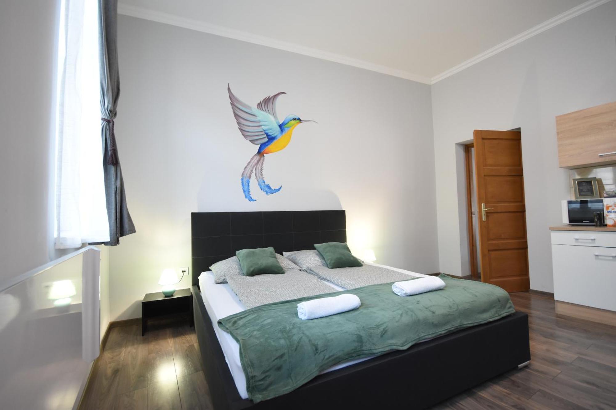 Kolibri Apartman - Makó Esterno foto